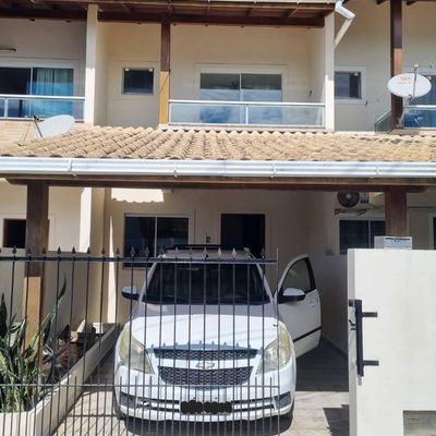Sobrado com 67 m², no bairro Ingleses - Sobrado em Ingleses do Rio Vermelho, Florianópolis - à venda - Nativo Imóveis LTDA
