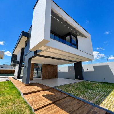 Casa de Alto Padrão a venda no bairro Canarinho - Duplex em Canarinho, Boa Vista - à venda - HB Imobiliária