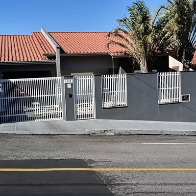 CASA NO BAIRRO AMIZADE - JARAGUÁ DO SUL - Casa em Amizade, Jaraguá do Sul - à venda - Brisa Sul Imóveis