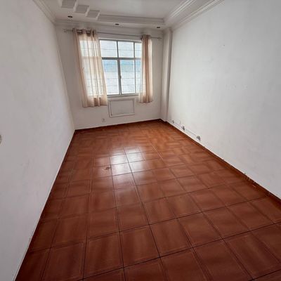 Apartamento Cacuia - 2 quartos com dependência completa e elevador - OPORTUNIDADE - Apartamento em Cacuia, Rio de Janeiro - à venda - Cris Pinheiro Negócios Imobiliários LTDA