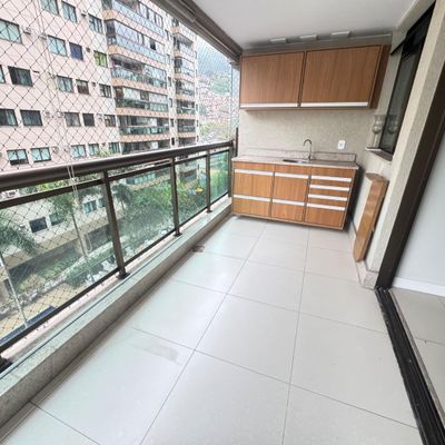 APARTAMENTO PARA LOCAÇÃO RUA DO BISPO, AQUARELA CARIOCA, UM DOS MELHORES CONDOMÍNIO DA TIJUCA. VARANDA, SALA, 2 QUARTOS, SENDO 1 SUITE. 1 VAGA, PRÉDIO COM INFRAESTRUTURA COMPLETA. - Apartamento em Rio Comprido, Rio de Janeiro - para locação - MIGUEZ IMOBILIÁRIA