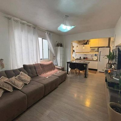 Apartamento 1 Dormitório no Centro de Balneário Camboriú1