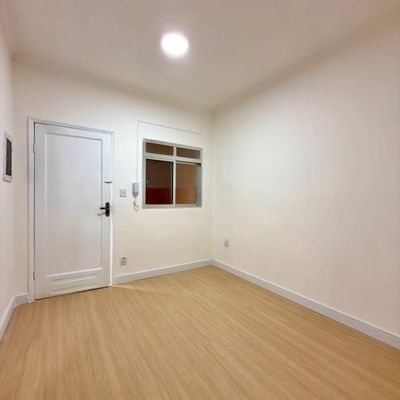 Kitnet com 1 quarto, Guilhermina - Praia Grande - Kitnet em Guilhermina, Praia Grande - à venda - Apê & Casa imóveis ltda me