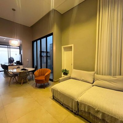 Casa para Alugar em Condomínio com 3 Quartos, sendo 2 Suítes e Piscina - Villa Carioba - Americana/SP - Casa em Parque Nova Carioba, Americana - para locação - Imovibe Imóveis Ltda.