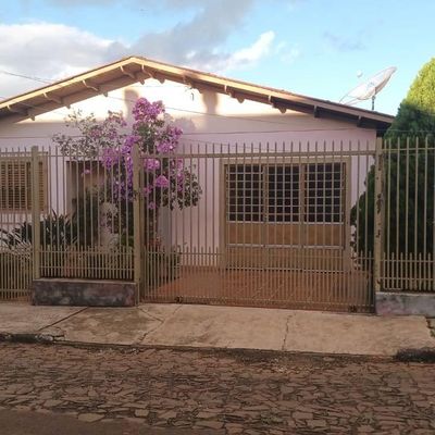 Casa 3 quartos em Burtet com 120m² de área útil