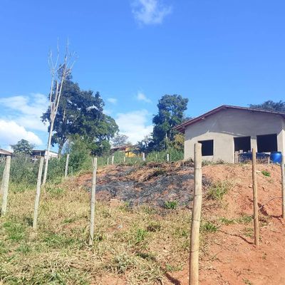 Casa em fase de acabamento no Loteamento Piraquara – CMD