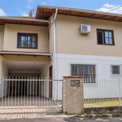 Casa com 4 Dormitórios e 3 Banheiros no Garcia! - Casa em Garcia, Blumenau - à venda - CONCEITO IMOBILIARIA LTDA