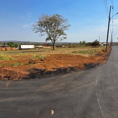 VENDO ÁREA 1.644,00M² - JARDINS PARIS HIDROLÂNDIA-GO - Residencial e Comercial em Hidrolândia - à venda - Dom Soluções Imobiliária Ltda