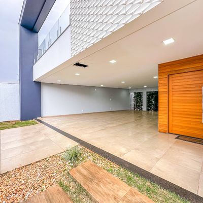 Sobrado semimobiliado para locação com 1 suíte + 2 dormitórios, piscina e 4 vagas de garagem quartos, Vila Industrial - Toledo - Sobrado em Vila Industrial, Toledo - para locação - IMOBILIÁRIA ÓRIMA