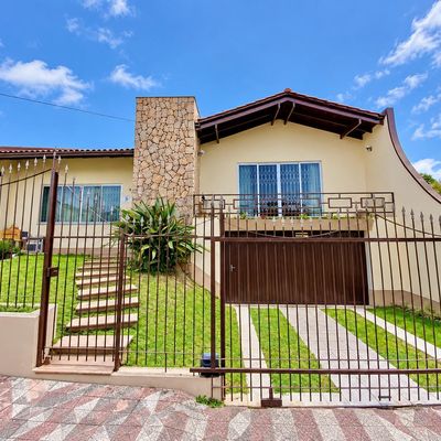 Casa com 4 quartos, Copacabana - Casa em Copacabana, Lages - à venda - ZEH IMOVEIS LTDA