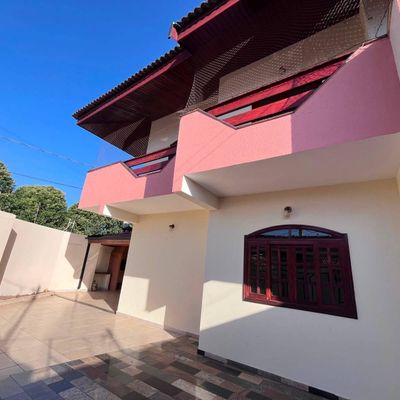 Casa para Alugar com 3 Quartos, Suíte e Quintal – Jardim São Roque – Americana/SP - Casa em Jardim São Roque, Americana - para locação - Imovibe Imóveis Ltda.