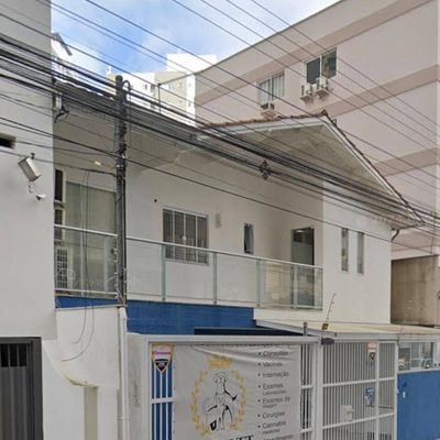Casa Comercial à Venda no Centro em Balneário Camboriú - Casa em Centro, Balneário Camboriú - à venda - WOW Imobiliária Ltda