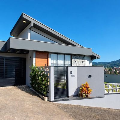 CASA COM 1 SUÍTE + 2 QUARTOS, JARAGUÁ 99 - Casa em Jaraguá 99, Jaraguá do Sul - à venda - IMOB Imóveis