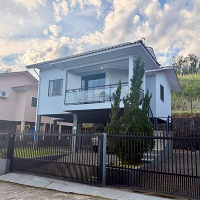 CASA EM CONDOMÍNIO FECHADO NO PETRÓPOLIS - Casa - à venda - Conecta Imóveis