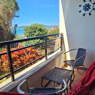 Lindo apartamento frente para o mar de Canasvieiras - Apartamento em Canasvieiras, Florianópolis - à venda e para temporada - Hoteislab Assessoria e Negócios LTDA