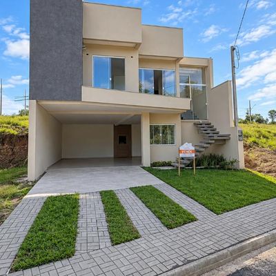 SOBRADO PARA LOCAÇÃO VILA PINHEIRINHO - Sobrado em Vila Pinheirinho, São Mateus do Sul - para locação - Salvielli Cordeiro Corretora de Imóveis
