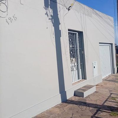 2 Sobrados de alvenaria à venda, terreno averbado, financia, situado na Rua Lisboa, 125 no valor de R$ 550.000,00 no bairro Santa Isabel - Sobrado em Santa Isabel, Viamão - à venda - imobiliária TN SILVA