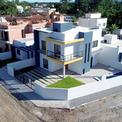 Sobrado com 3 dormitórios à venda, 129 m² por R$ 850.000,00 - Mariluz - Itapoá/SC - Sobrado em Mariluz, Itapoá - à venda - Nossa Praia Imóveis