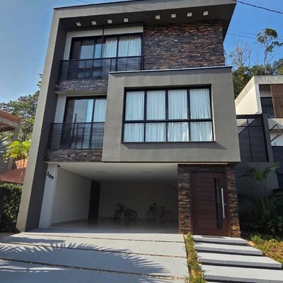 CASA EM CONDOMINIO FECHADO - QUINTE ESSENCE