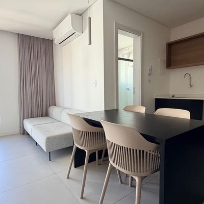 Apartamento Loft para locação anual, mobiliado, equipado, 1 vaga, Edifício 4Sete, no bairro Centro, Itajaí-SC - Apartamento em Centro, Itajaí - para locação - I3 CORRETORES ASSOCIADOS S/S