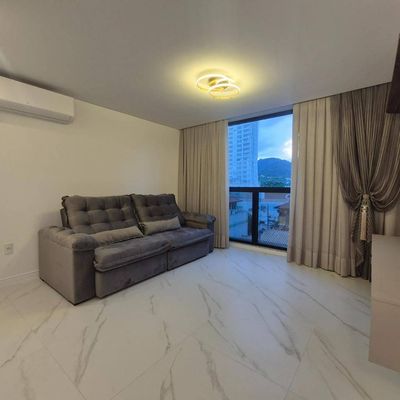 Apartamento Mobiliado com 3 Suítes no Centro de itapema