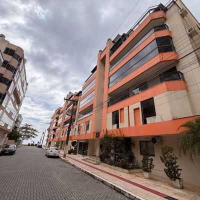 APARTAMENTO 03 DORMITÓRIOS PERTO DO MAR MEIA PRAIA, ITAPEMA SC - Apartamento em Meia Praia, Itapema - para temporada - Fernando Carvalho - Corretor de Imóveis
