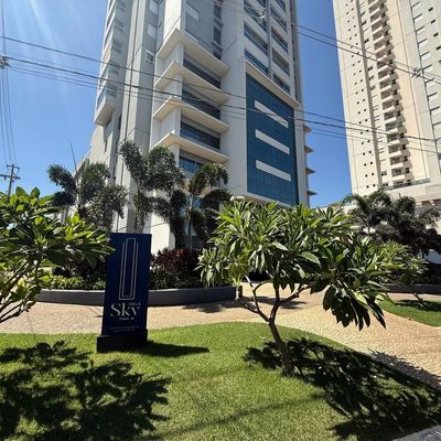 Apartamento com 3 suítes (1 plena) para locação na Orla 14, Palmas,TO