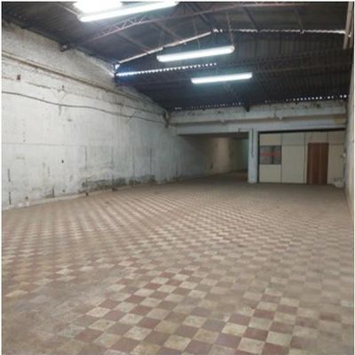 GALPÃO COMERCIAL - ÓTIMA LOCALIZAÇÃO - BRÁS - RUA MONSENHOR ANACLETO - Galpão em Brás, São Paulo - à venda - Um Imóvel