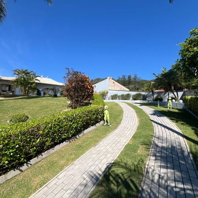 CASA AO LADO DO CENTRO COM PISCINA E 2 SUÍTES - Casa em Ilha da Figueira, Jaraguá do Sul - à venda - Brisa Sul Imóveis