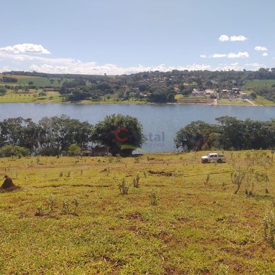 Terreno em Condomínio Santa bárbara - Avaré. Foto 4