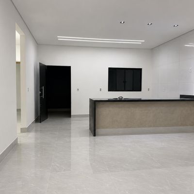 Casa com 3 quartos sendo 1 suíte na Quadra 404 do Recanto das Emas - Casa em Recanto das Emas, Brasília - à venda - Bloco imobiliária LTDA