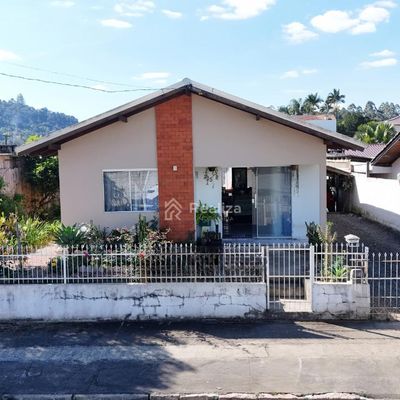 Casa para locação! Localização: Rua Argentina, Jardim América - Casa em JARDIM AMÉRICA, Ituporanga - para locação - Realiza Imobiliária LTDA