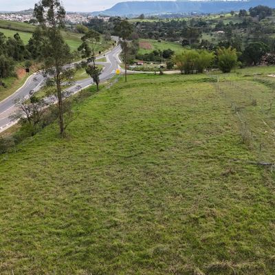 Terreno à venda de 5.000m² - 2km da cidade de Bofete/SP - Terreno em Bofete - à venda - V2F IMÓVEIS LTDA