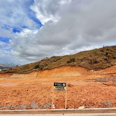 VENDO LOTE COMERCIAL NO JARDIM DO VALE EM COLATINA (EM FRENTE A SEGUNDA PONTE)
