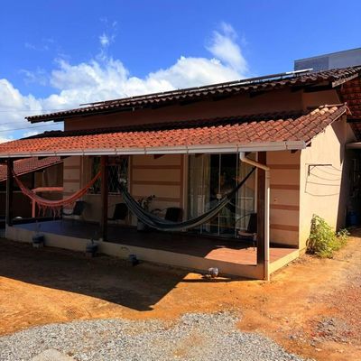 Casa e venda no Centro de Guaramirim