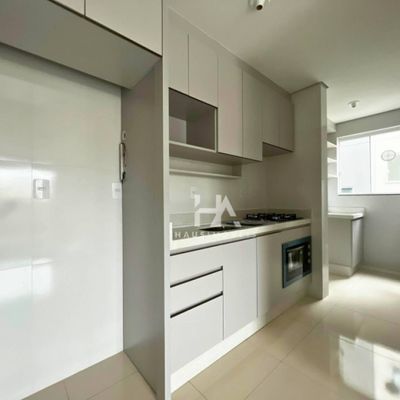 Apartamento no Rau próx. a Faculdades ref.4772