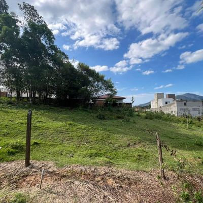 TERRENO Á VENDA NO BOSQUE DA COLINA - Lote/Terreno em Areias do Meio, Governador Celso Ramos - à venda - ADMIR MIRANDA NEGÓCIOS IMOBILIARIOS