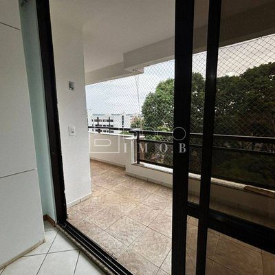 SQN 314 APARTAMENTO 03 QUARTOS VAZADO ANDAR ALTO VISTA LIVRE NASCENTE COM VARANDA ALUGUEL