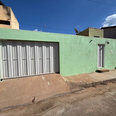 Casa com 2/4 (1 suíte) para locação na ARSE 102 (1006 Sul), Palmas, TO - Casa em Plano Diretor Sul, Palmas - para locação - Empesul Imóveis