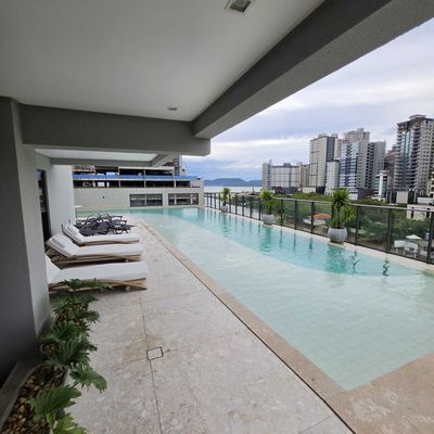 Apartamento de 3 Suítes, Villa Del Fiume, na rua do Pier. Meia Praia, Itapema/SC - Apartamento em Meia Praia, Itapema - à venda - Proposta Imobiliária