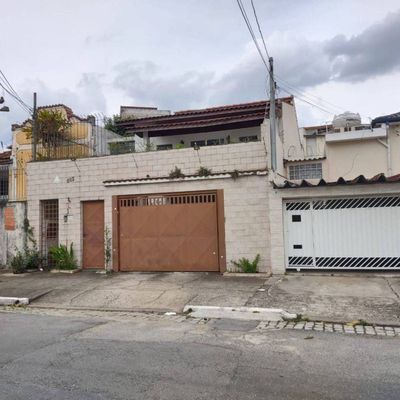 Sobrado para venda próx. do Metrô Santos Imigrantes - Sobrado em Vila São José, São Paulo - à venda - Um Imóvel