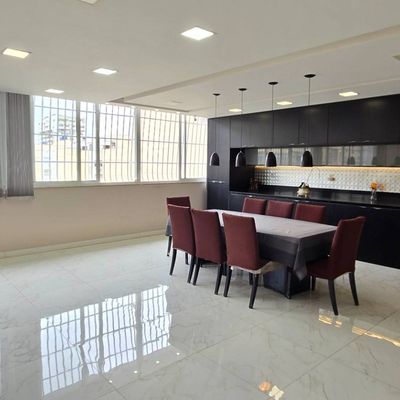 Apartamento espetacular, todo modernizado à venda na Rua Figueiredo Magalhães, Copacabana, Rio de Janeiro. - Apartamento em Copacabana, Rio de Janeiro - à venda - MIGUEZ IMOBILIÁRIA