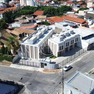 Sobrado com 2 dormitórios, quintal e excelente padrão de acabamento no Jardim Europa - Zona Oeste de Sorocaba - Casa de Condomínio em Jardim Europa, Sorocaba - à venda - Brasil Borges Negócios