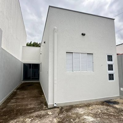 Casa para locação no bairro Santa Inês - Betim, MG - Casa em Santa Inês, Betim - para locação - Via M Empreendimentos Imobiliários Ltda