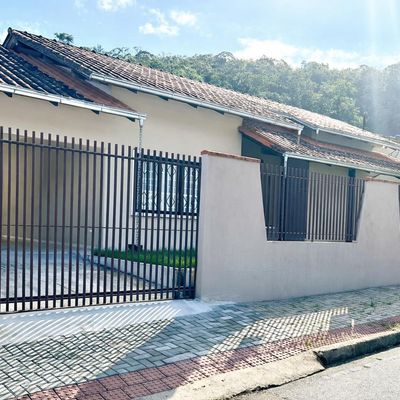 Casa com 3 quartos à Venda, Amizade - Jaraguá do Sul - Casa em Amizade, Jaraguá do Sul - à venda - BETEL IMÓVEIS
