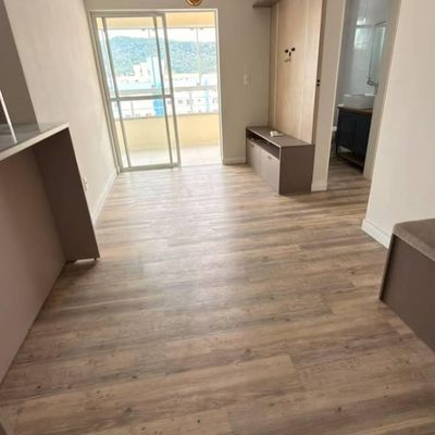 Apto - 2 Qts - Mobília e Eletros - Sacada c/ Chur - Espinheiros - Itajaí/SC - Apartamento em Espinheiros, Itajaí - à venda - Denis Alexandre Imóveis
