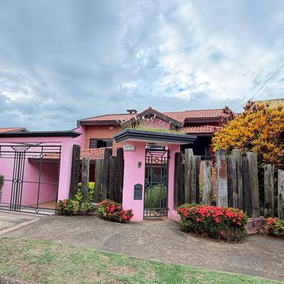 Casa Completa com 4 Quartos, 6 Banheiros e Área Gourmet em Atibaia - Casa em Jardim dos Pinheiros, Atibaia - à venda - Di Casa Imóveis Atibaia LTDA