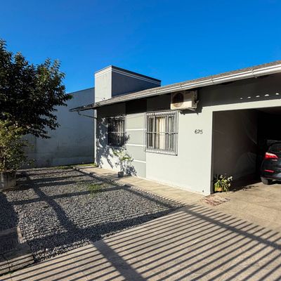 CASA SEMIMOBILIADA COM 3 QUARTOS | TIFA MARTINS - Casa em Tifa Martins, Jaraguá do Sul - à venda - D2 Imóveis