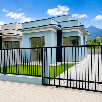 Linda Casa com Passagem lateral - Casa em Warnow, Indaial - à venda - RUBI INVESTIMENTOS IMOBILIÁRIOS LTDA