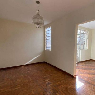 Casa com 3 quartos para Locação, Serra - Belo Horizonte